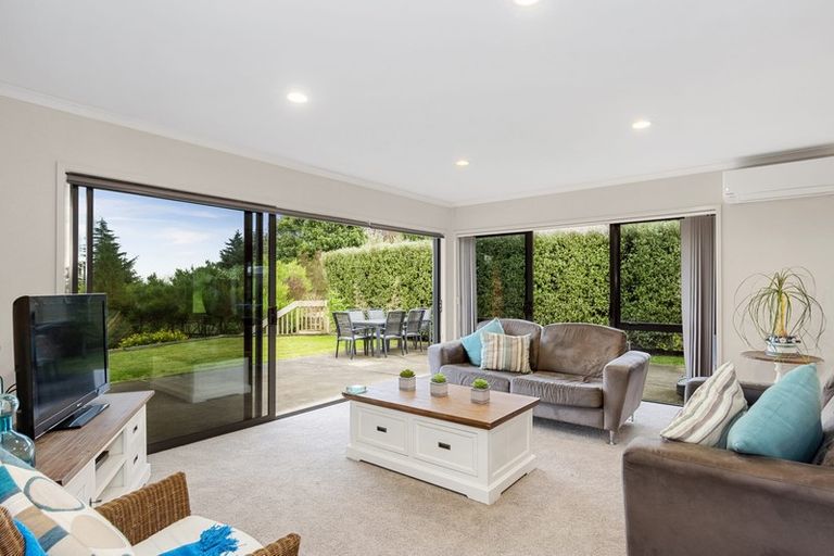 Photo of property in 2 Flight Valley Way, Welcome Bay, Tauranga, 3175