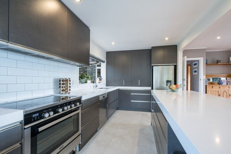 Photo of property in 13 Kingsley Place, Richmond, 7020