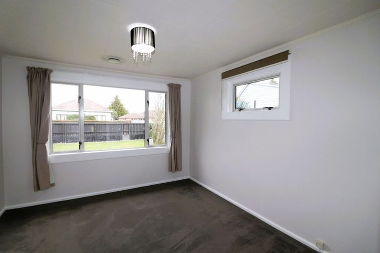 Photo of property in 26 Torrens Road, Hillmorton, Christchurch, 8024