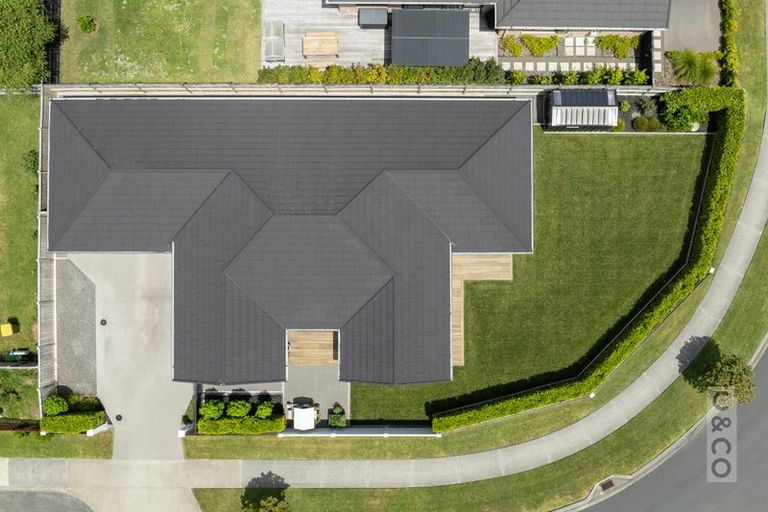 Photo of property in 31 Fruitlands Road, Kumeu, 0810