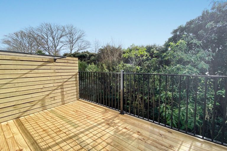 Photo of property in 2/125b Metcalfe Road, Ranui, Auckland, 0612