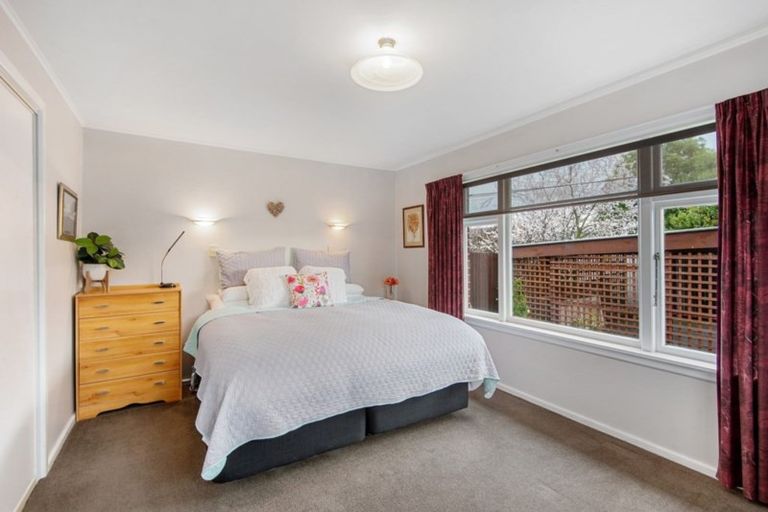 Photo of property in 1/11 Harris Crescent, Papanui, Christchurch, 8053