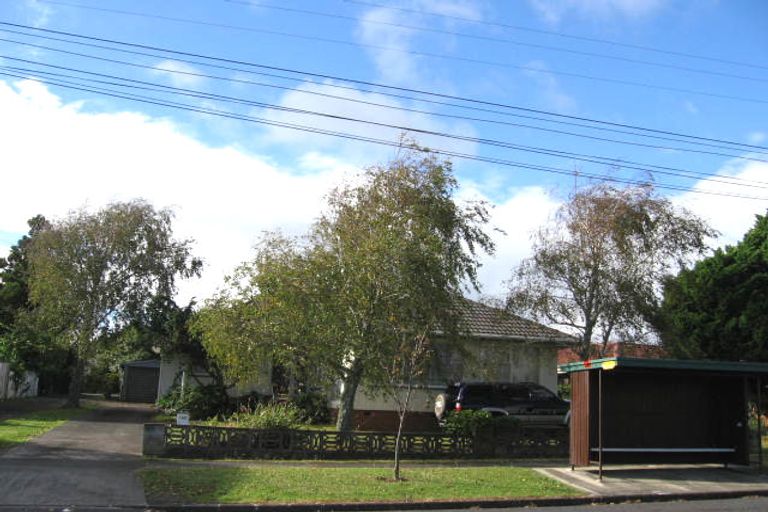 Photo of property in 160 View Road, Sunnyvale, Auckland, 0612
