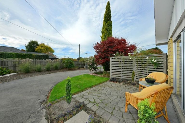 Photo of property in 1/367 Withells Road, Avonhead, Christchurch, 8042