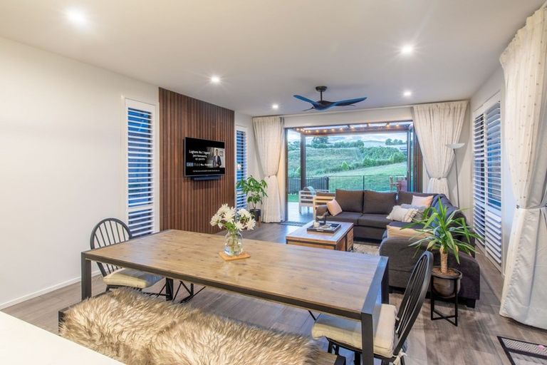 Photo of property in 19 Waikaka Place, Rototuna North, Hamilton, 3210