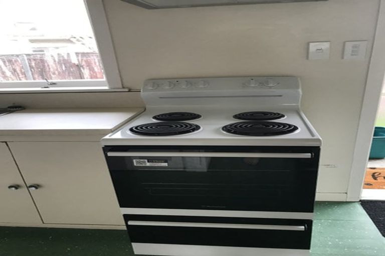 Photo of property in 234 Old Farm Road, Hamilton East, Hamilton, 3216