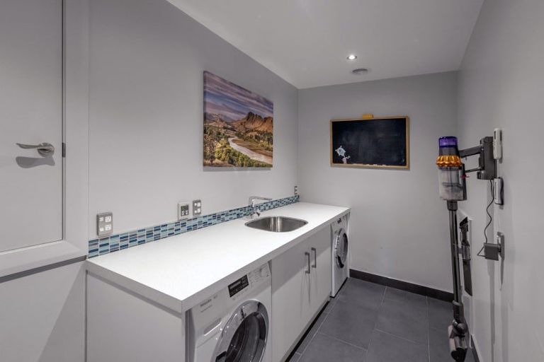 Photo of property in 56 Overtoun Terrace, Hataitai, Wellington, 6021