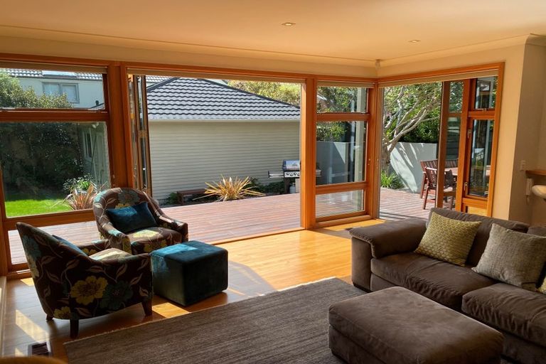 Photo of property in 4a Bloomfield Terrace, Hutt Central, Lower Hutt, 5010