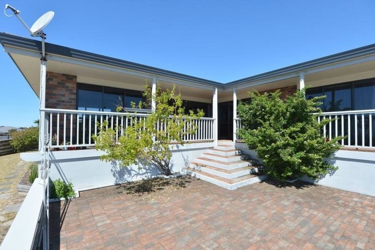 Photo of property in 8 Kihi Place, Ruakaka, 0116