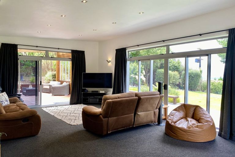 Photo of property in 295 Ngahere Park Road, Turitea, Palmerston North, 4472