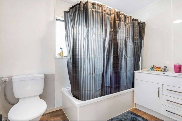 Photo of property in 1 Kusabs Road, Mangakakahi, Rotorua, 3015