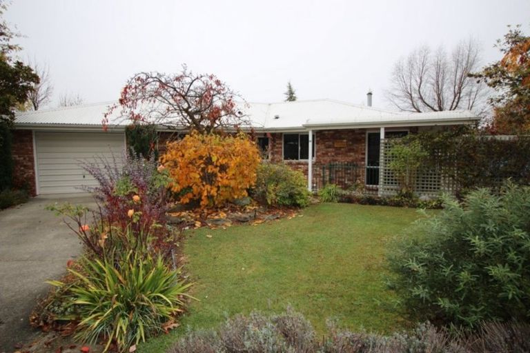 Photo of property in 35 Hazlett Street, Clyde, 9330