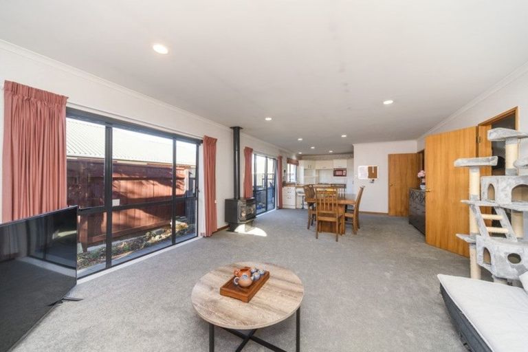 Photo of property in 134 College Street, Awapuni, Palmerston North, 4412