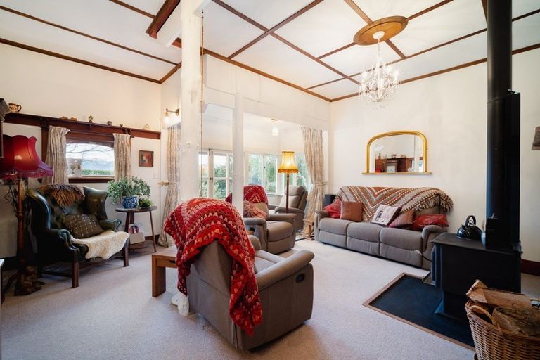 Photo of property in 346 Harington Point Road, Lower Portobello, Dunedin, 9077