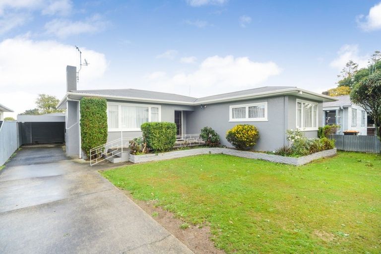 Photo of property in 65 Highbury Avenue, Highbury, Palmerston North, 4412