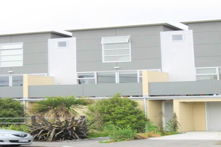 Photo of property in 148 Purchas Street, Edgeware, Christchurch, 8013