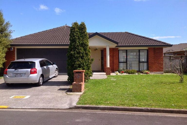 Photo of property in 3 Foxley Place, Burswood, Auckland, 2013