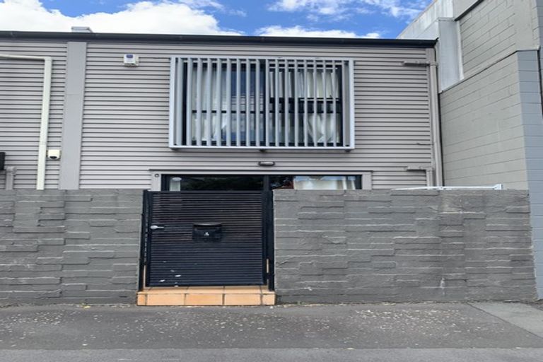 Photo of property in 329a Onehunga Mall, Onehunga, Auckland, 1061