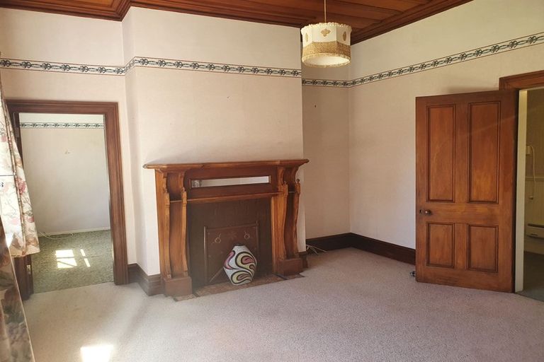 Photo of property in 20 Strange Street, Waitara, 4320