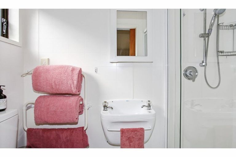 Photo of property in 9 Balmerino Avenue, Red Hill, Papakura, 2110