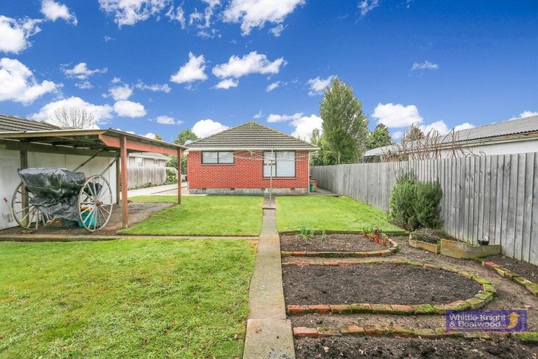 Photo of property in 18 Lochee Road, Upper Riccarton, Christchurch, 8041