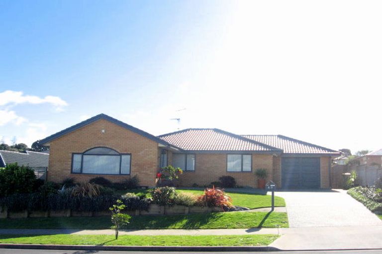 Photo of property in 69a Rathmar Drive, Manurewa, Auckland, 2105