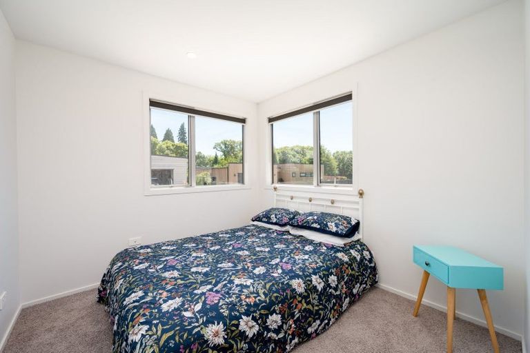 Photo of property in 7 Macandrew Lane, Wanaka, 9305