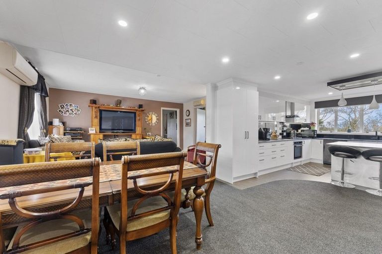 Photo of property in 3 Mabey Street, Eltham, 4322