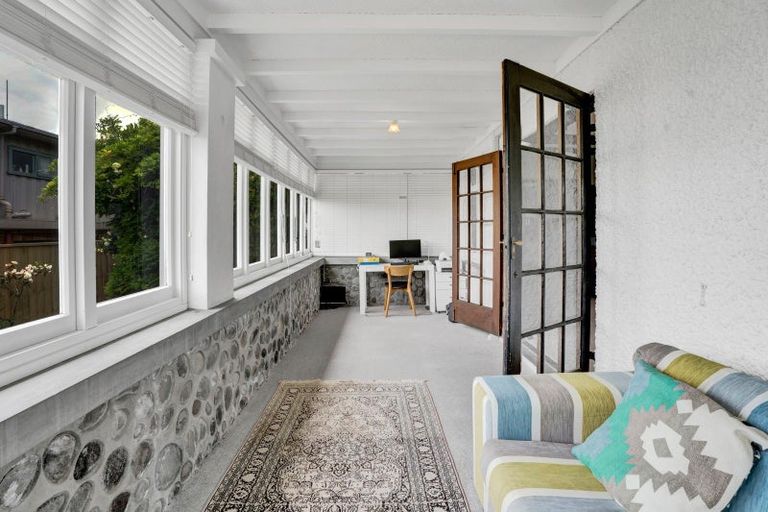 Photo of property in 34 Robe Street, New Plymouth, 4310