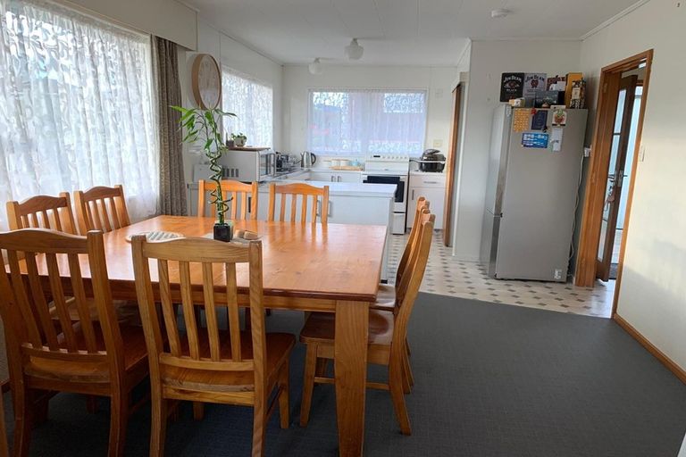 Photo of property in 43 Fergusson Street, Stoke, Nelson, 7011