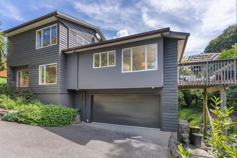 Photo of property in 25 Bemrose Place, Cockle Bay, Auckland, 2014