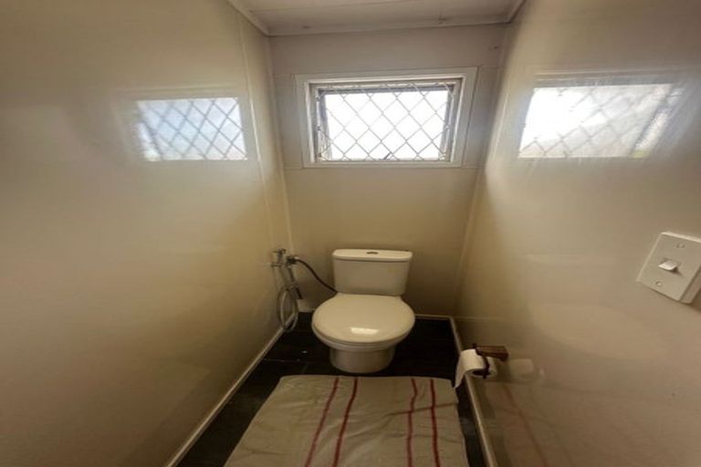 Photo of property in 34 Ferndown Avenue, Papatoetoe, Auckland, 2025