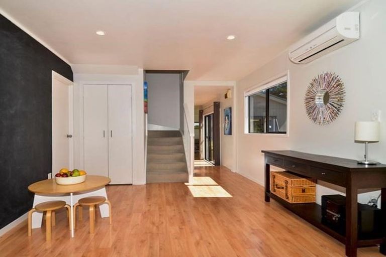 Photo of property in 99 Kennedy Road, Dairy Flat, Albany, 0792