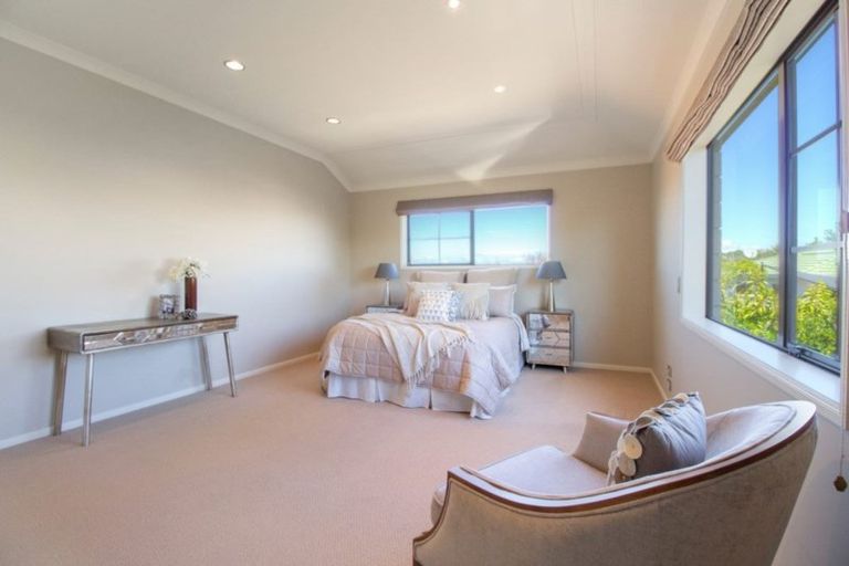 Photo of property in 10 Clansman Terrace, Gulf Harbour, Whangaparaoa, 0930