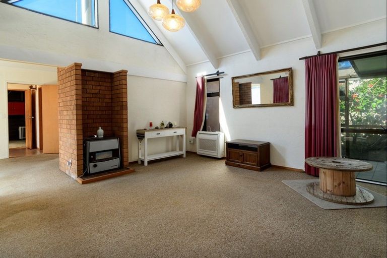 Photo of property in 37 Waitui Grove, Mount Maunganui, 3116