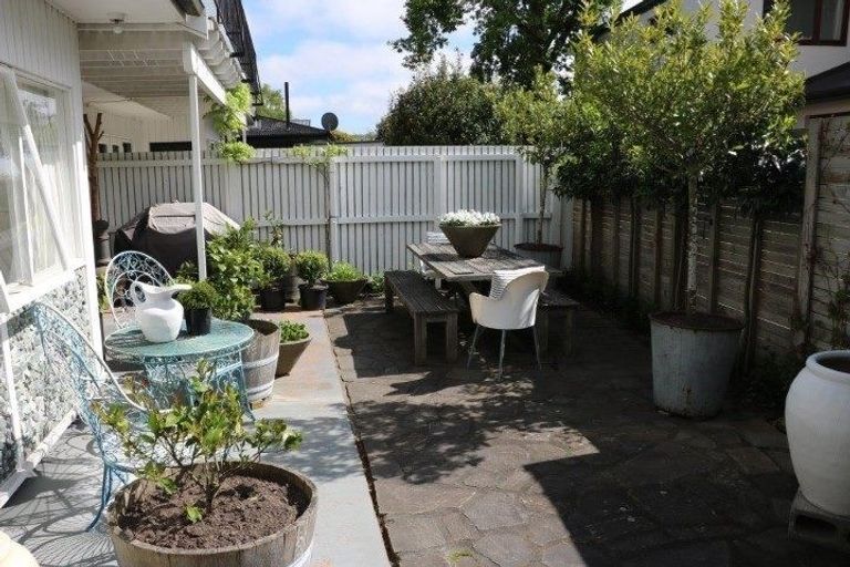 Photo of property in 8/112 Rossall Street, Merivale, Christchurch, 8014