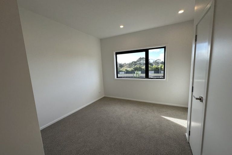 Photo of property in 23/28 Westgate Drive, Westgate, Auckland, 0614