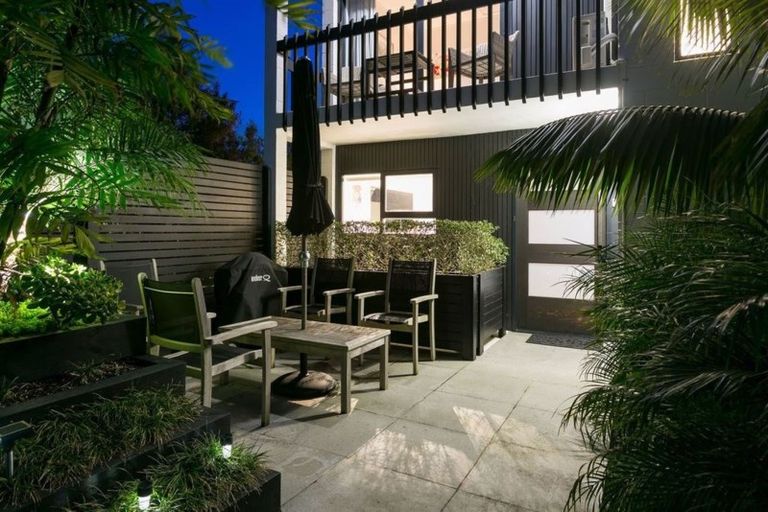 Photo of property in 1/30 Walter Street, Hauraki, Auckland, 0622