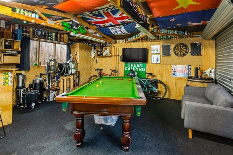 Photo of property in 58 Hartley Terrace, Massey, Auckland, 0614