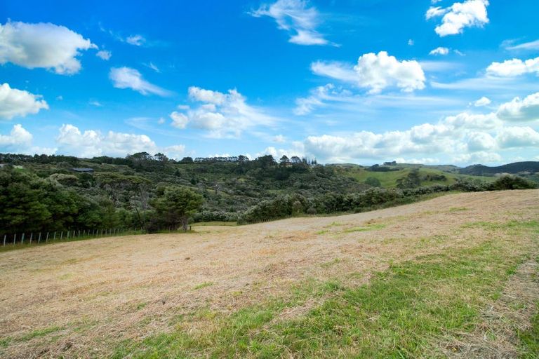 Photo of property in 30 Young Garden Lane, Waimauku, 0881