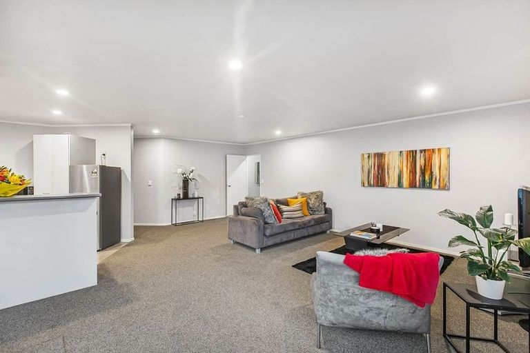 Photo of property in 11b O'halloran Road, Howick, Auckland, 2014