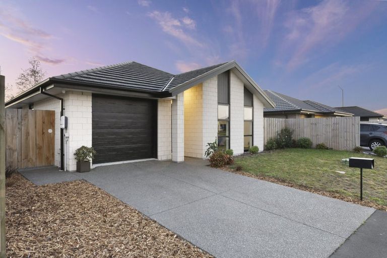 Photo of property in 34 Pitcaithly Street, Halswell, Christchurch, 8025