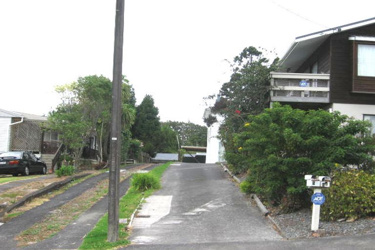 Photo of property in 5a Utting Street, Birkdale, Auckland, 0626