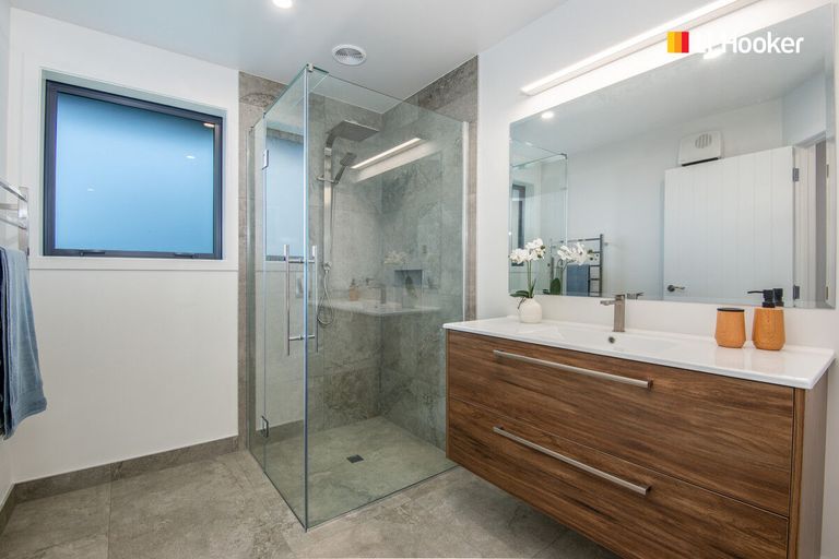 Photo of property in 44 Constitution Avenue, Milton, 9220