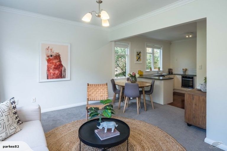 Photo of property in 25 Awarua Street, Ngaio, Wellington, 6035