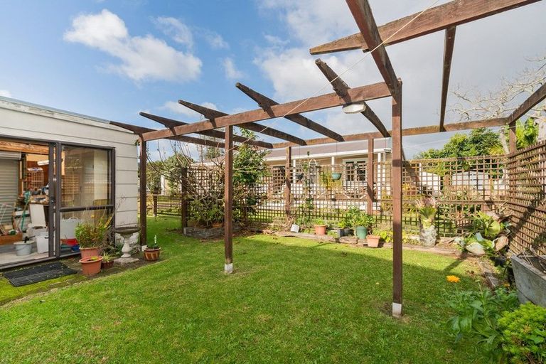 Photo of property in 80a Catherine Crescent, Whitianga, 3510