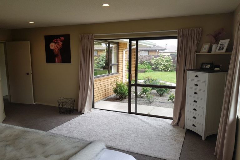 Photo of property in 65 Lowry Avenue, Redwood, Christchurch, 8051