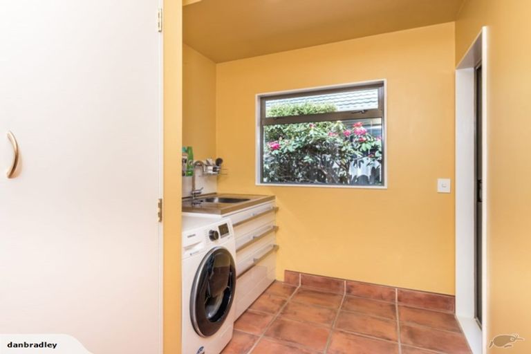 Photo of property in 3 Haines Grove, Rainbow Point, Taupo, 3330