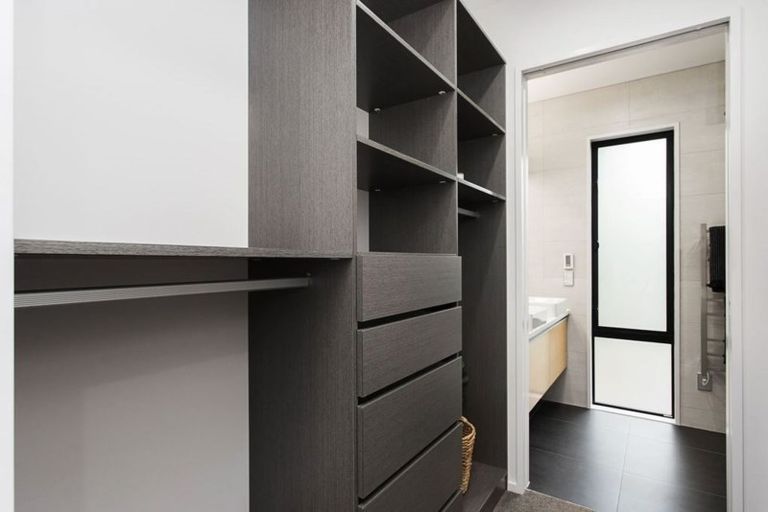 Photo of property in 15b Garden Road, Merivale, Christchurch, 8014