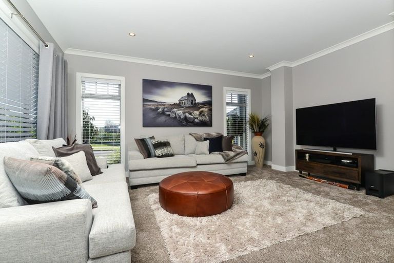 Photo of property in 66 Helen June Avenue, Flagstaff, Hamilton, 3210